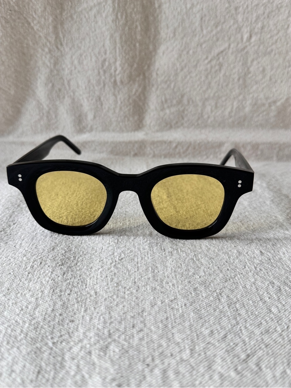 AKILA Black Sunglasses with Yellow Lenses